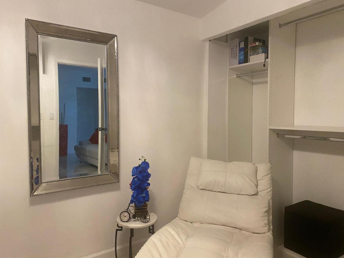 Appartement Beautiful House 7 Min From Miami Airport W Free Parking Extérieur photo