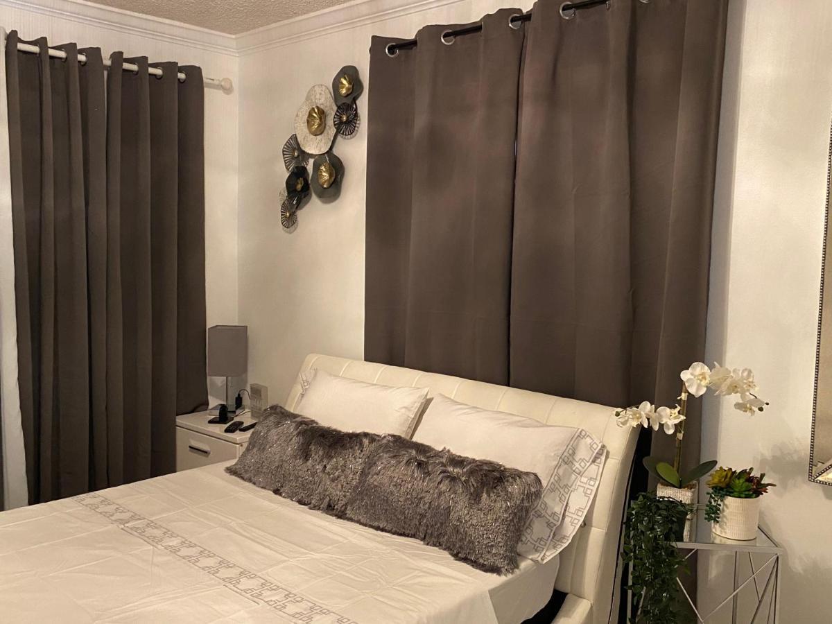 Appartement Beautiful House 7 Min From Miami Airport W Free Parking Extérieur photo