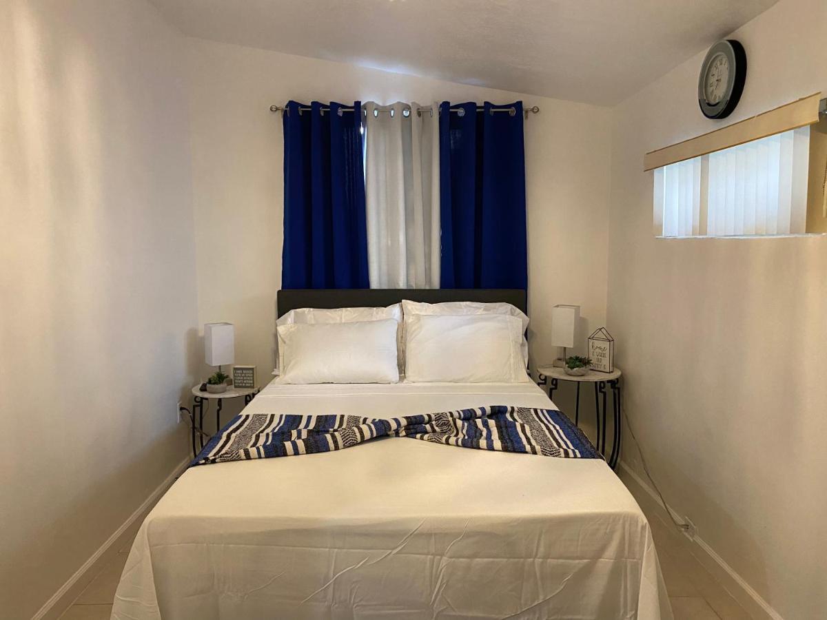 Appartement Beautiful House 7 Min From Miami Airport W Free Parking Extérieur photo
