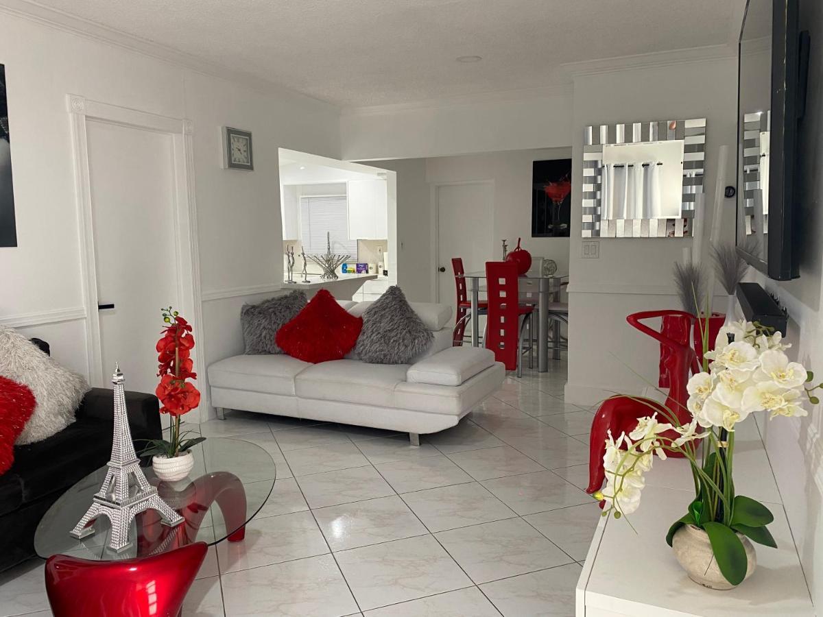 Appartement Beautiful House 7 Min From Miami Airport W Free Parking Extérieur photo